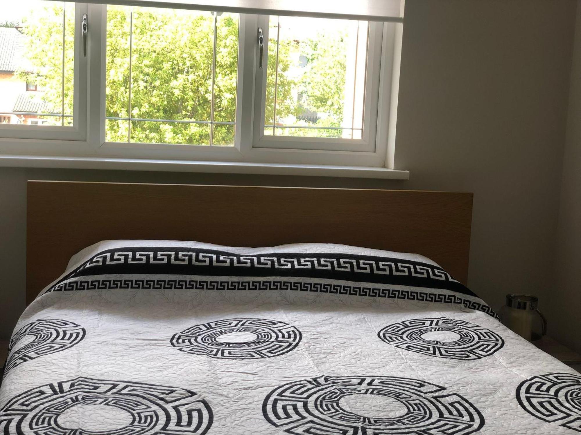 Отель Cozy House With Free Parking & Wifi Near Maryland Station Лондон Экстерьер фото